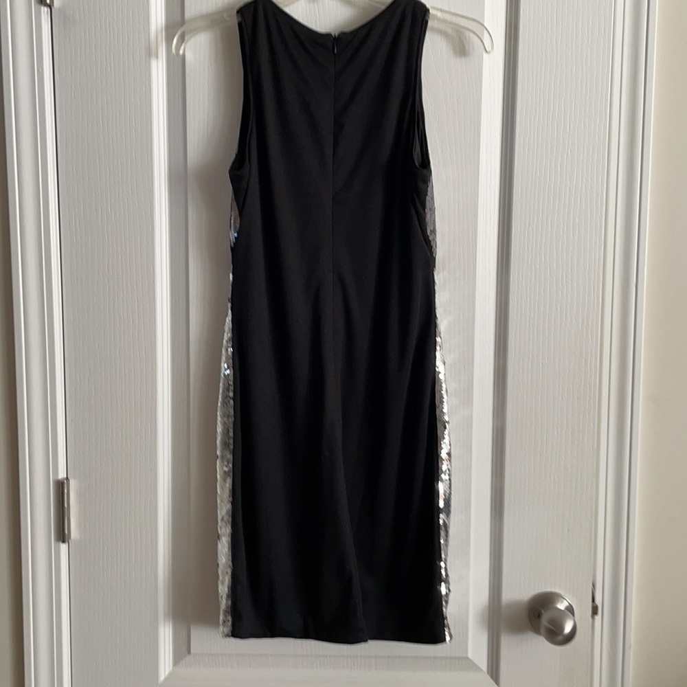 FATE Elegant Sequined Shift Dress. New With Tags. Size Small - Picture 5 of 11